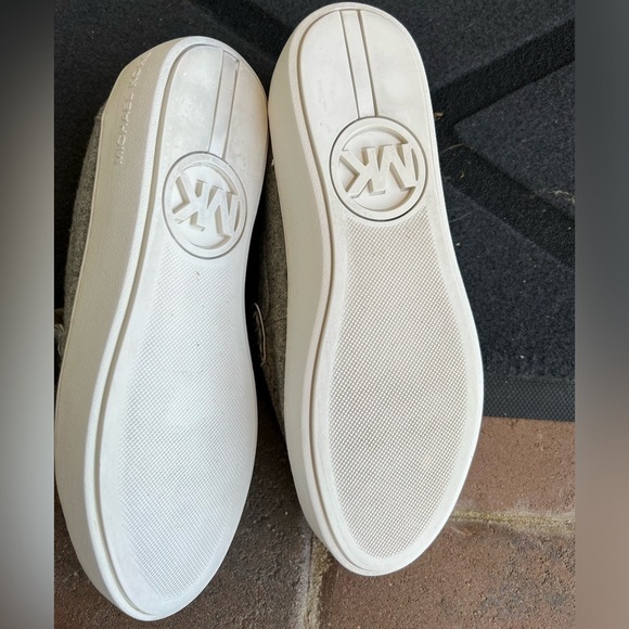 Michael Michael Kors Gray Poppy Flannel Slip On Loafers - Picture 6 of 11